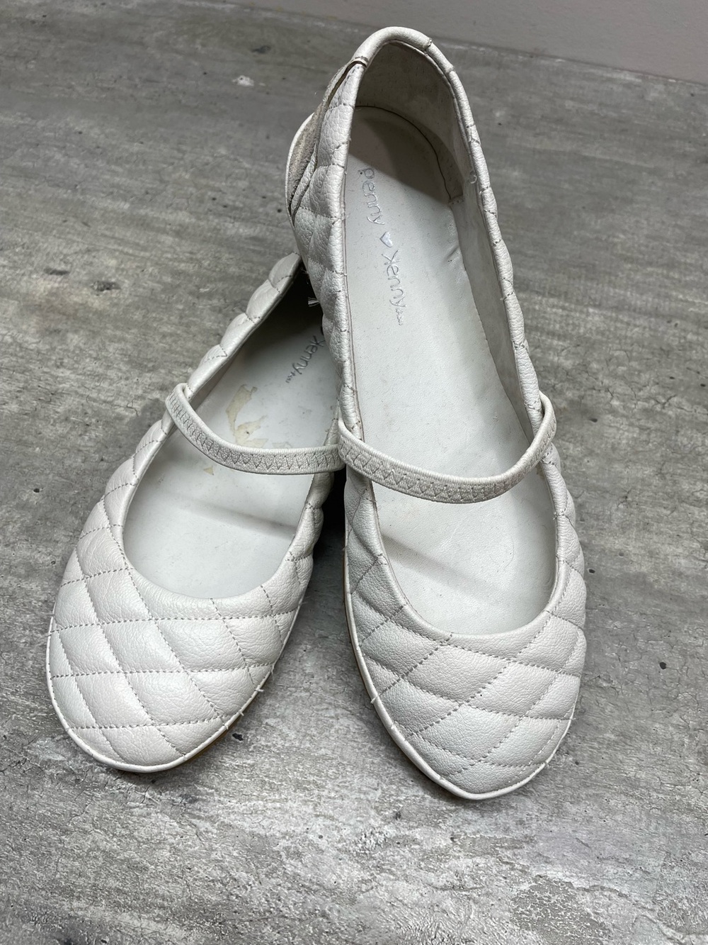 Penny Loves Kenny 7th Heaven Mary Jane Flats 37 White Quilted Elastic Strap